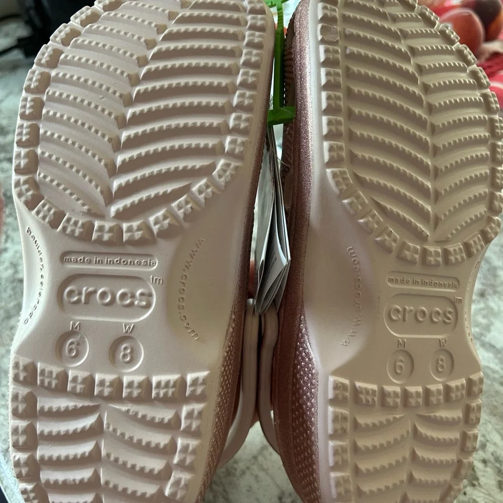 Crocs Rose Gold - Picture 3 of 4